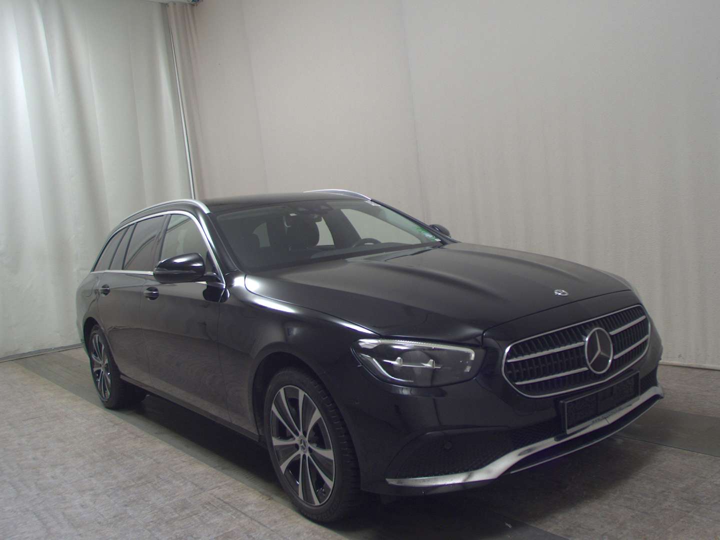 Mercedes Classe E 300 Avantgarde - 2022 - Joinsteer - #2