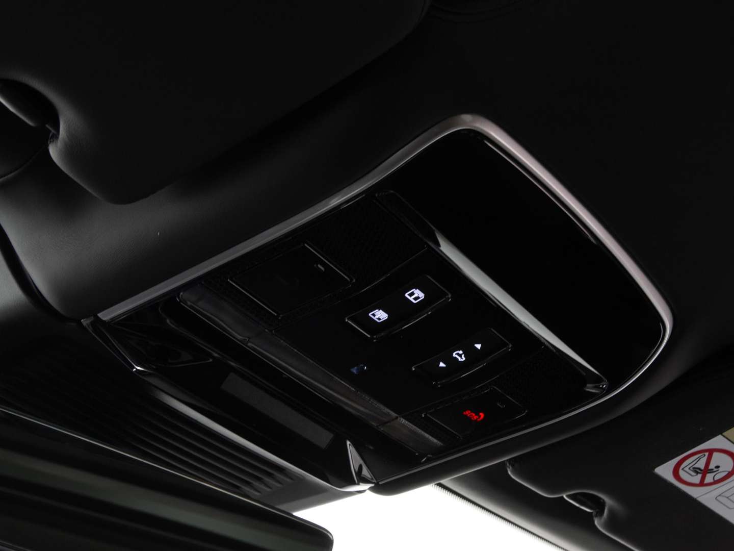 Land Rover Range Rover P460e Autobiography - 2025 - Joinsteer - #18