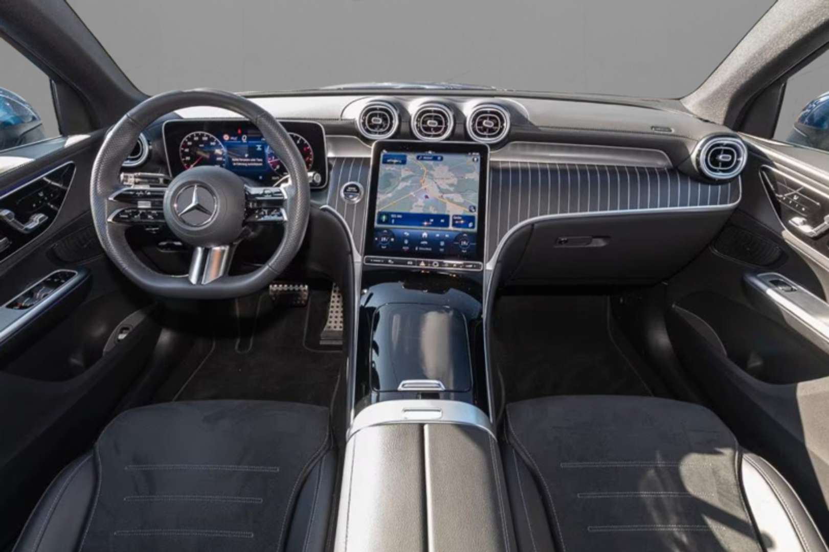 Mercedes GLC Coupé 200 AMG Line - 2024 - Joinsteer - #4