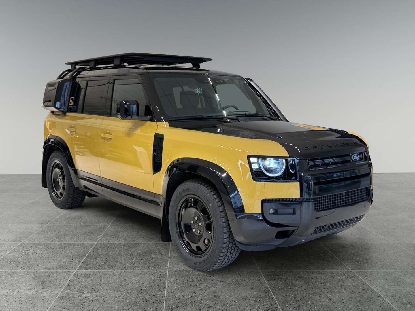 Land Rover Defender Trophy Edition Deep Sandglow Awd 350cv - 2026 - Joinsteer - #4