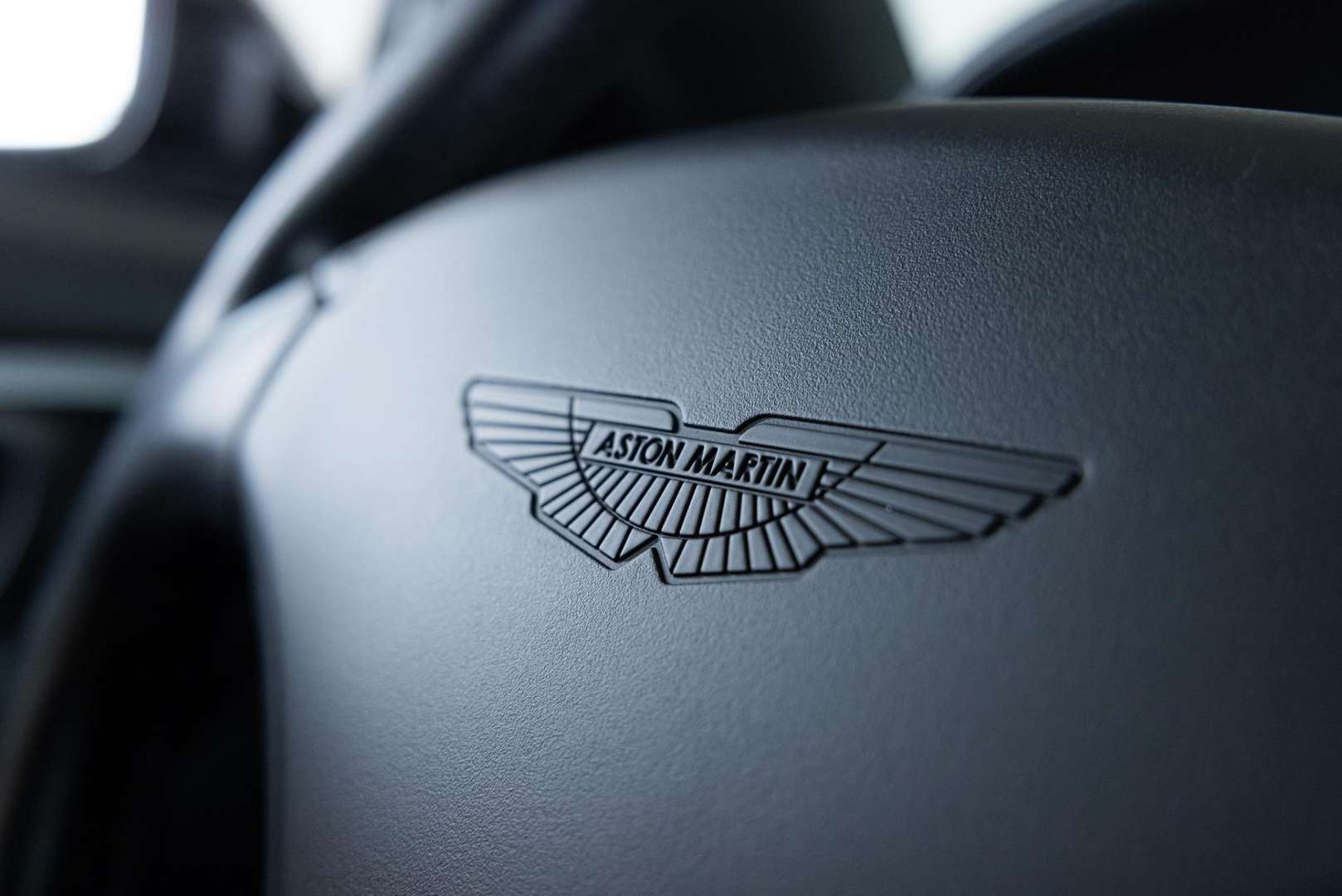 Aston Martin Vanquish V12 5.9 Manual - 2004 - Joinsteer - #14