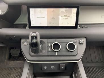 Land Rover Defender D200 SE Luft 360 Pano SpurH ElSitz SD LM — photo 12