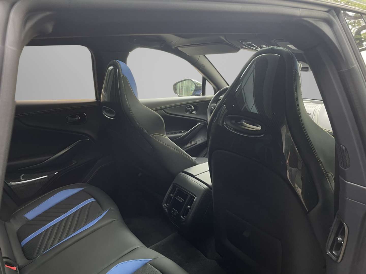 Aston Martin DBX 707 - 2025 - Joinsteer - #13