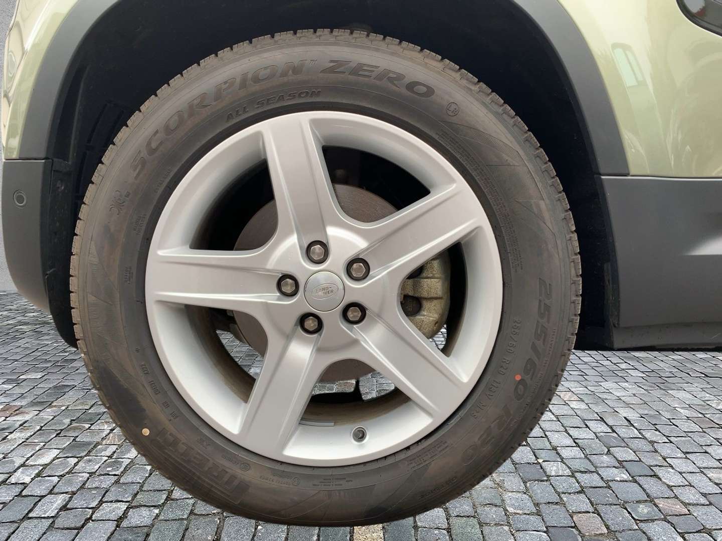 Land Rover Defender D200 SE Luft 360 Pano SpurH ElSitz SD LM - 2023 - Joinsteer - #16