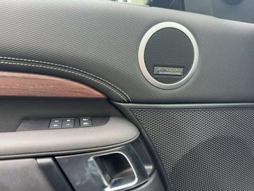 Land Rover Discovery D350 Dynamic SE 360-CAM ACC CAM LED — photo 22