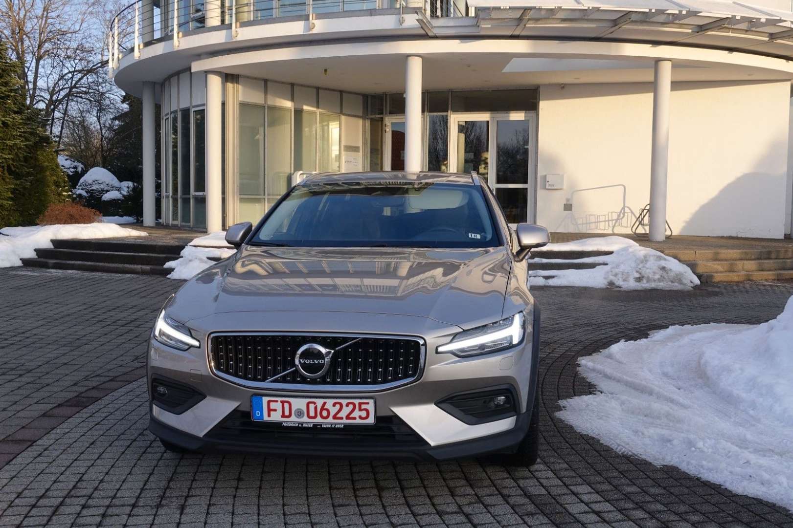 Volvo V60 Cross Country - 2023 - Joinsteer - #4