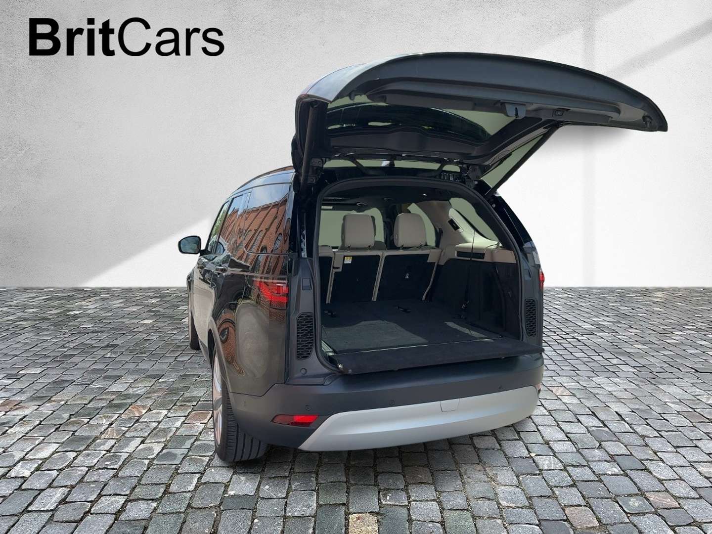 Land Rover Discovery D250 SE STH Pano FLA 360 AHK SpurH - 2021 - Joinsteer - #8