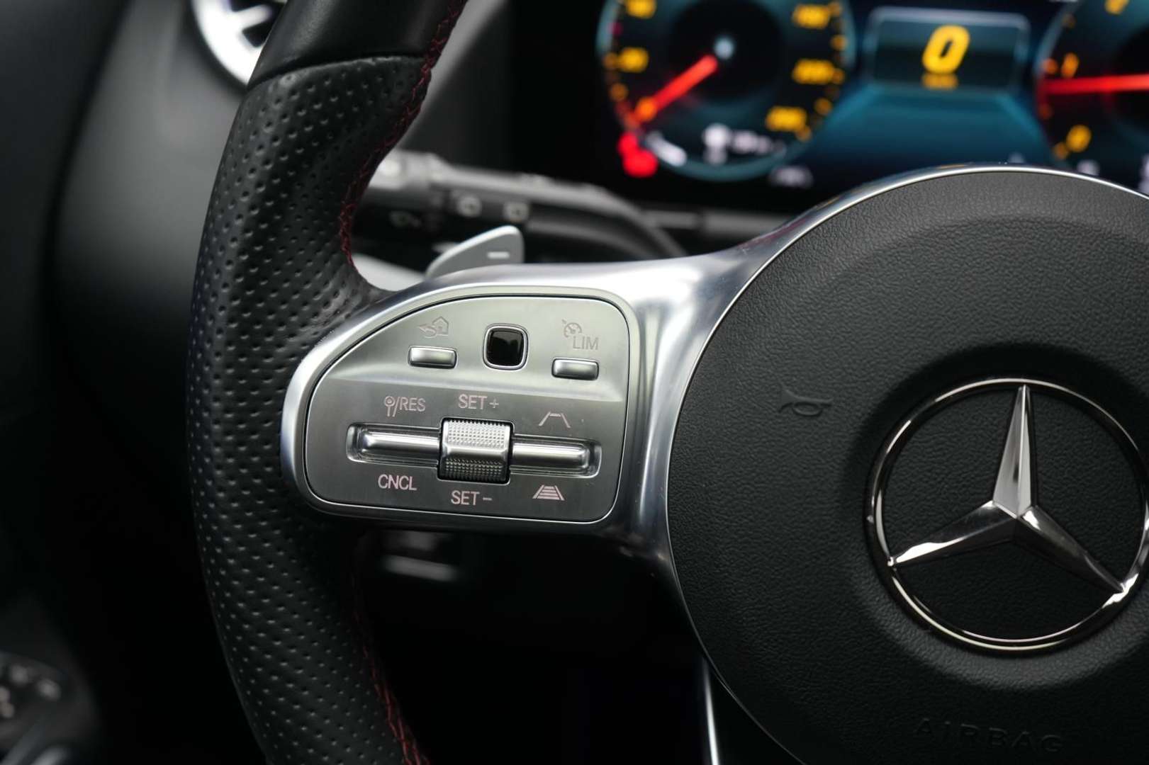 Mercedes GLA 220 AMG Line - 2023 - Joinsteer - #22