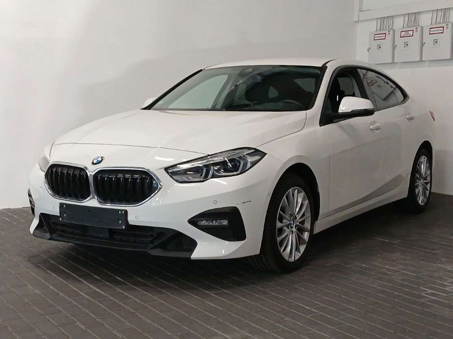 BMW 218i Gran Coupé Advantage - 2024 - Joinsteer - #1