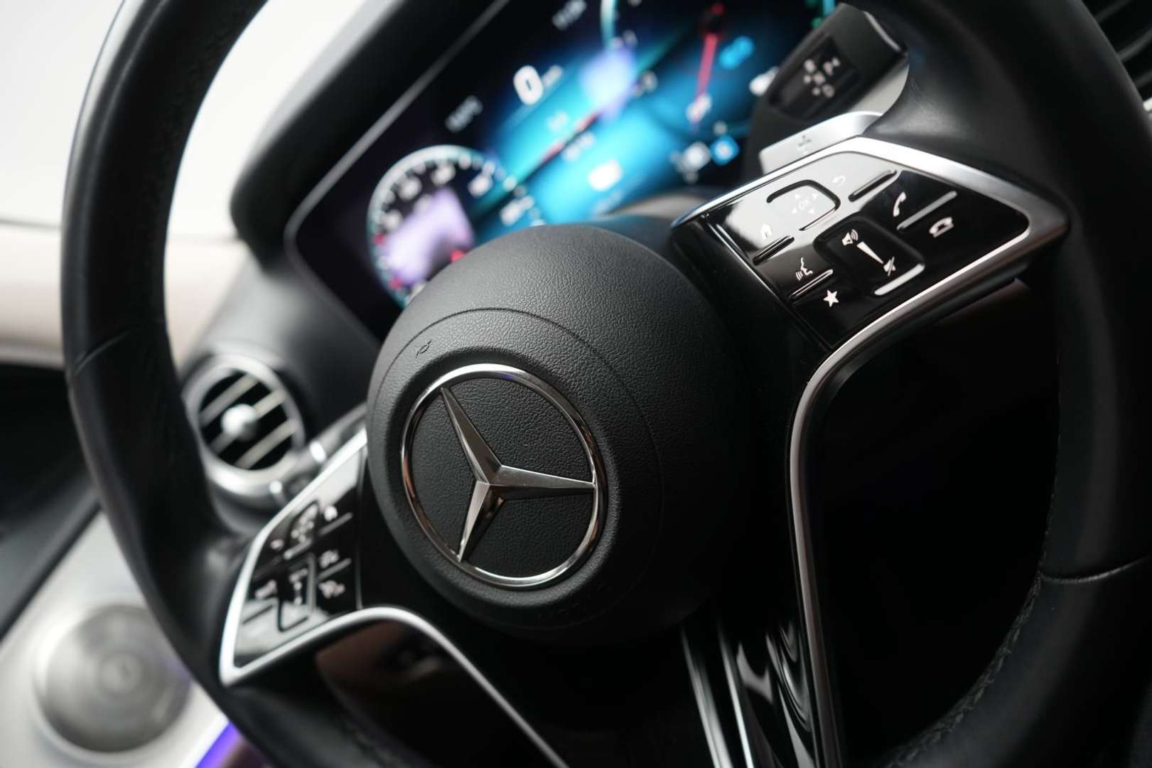 Mercedes Classe E 300 AMG Line - 2023 - Joinsteer - #23