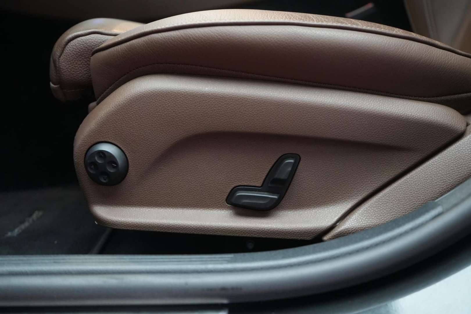 Mercedes Classe E 300 AMG Line - 2023 - Joinsteer - #27