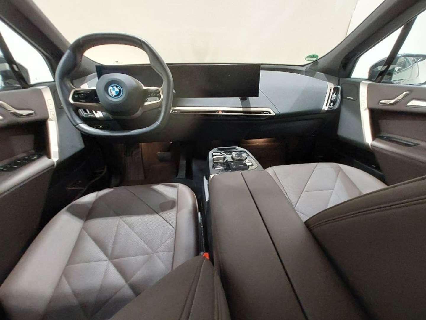 BMW IX XDrive50 - 2024 - Joinsteer - #9