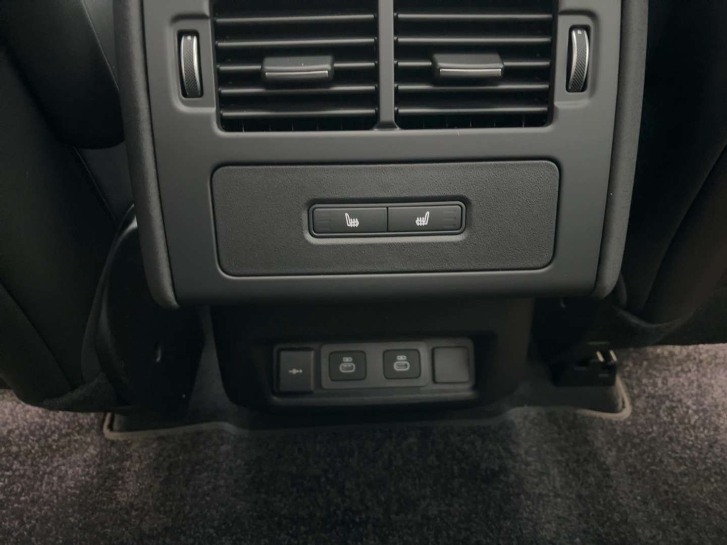 Land Rover Discovery Dynamic SE Luft 360 D250 - 2025 - Joinsteer - #19