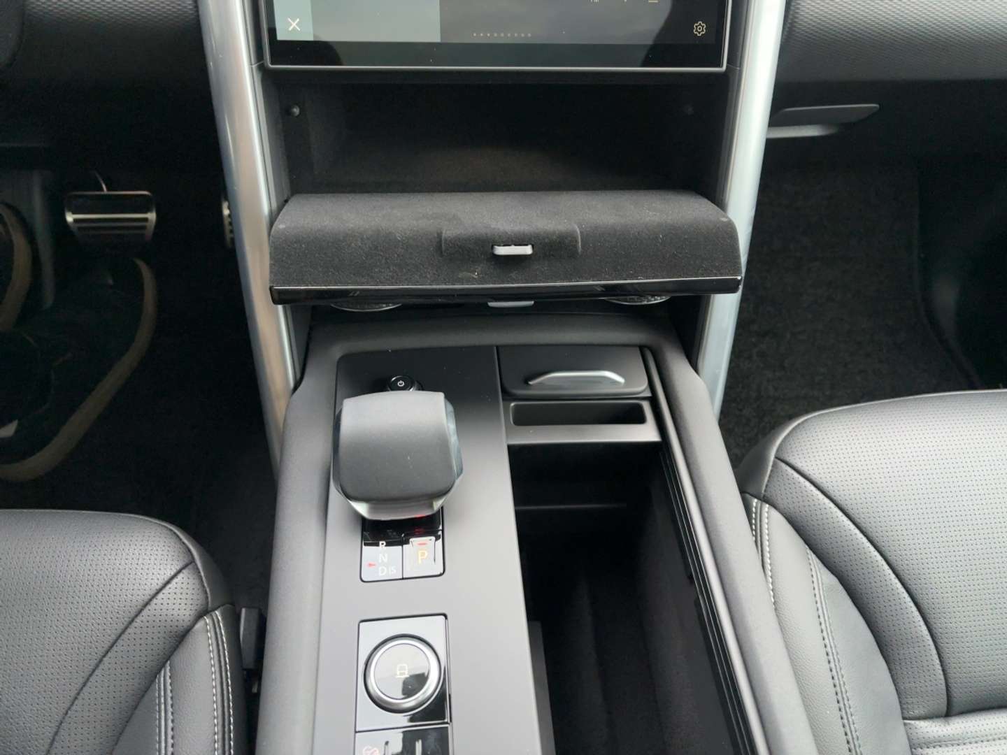 Land Rover Discovery Dynamic SE Luft 360 D250 - 2025 - Joinsteer - #20