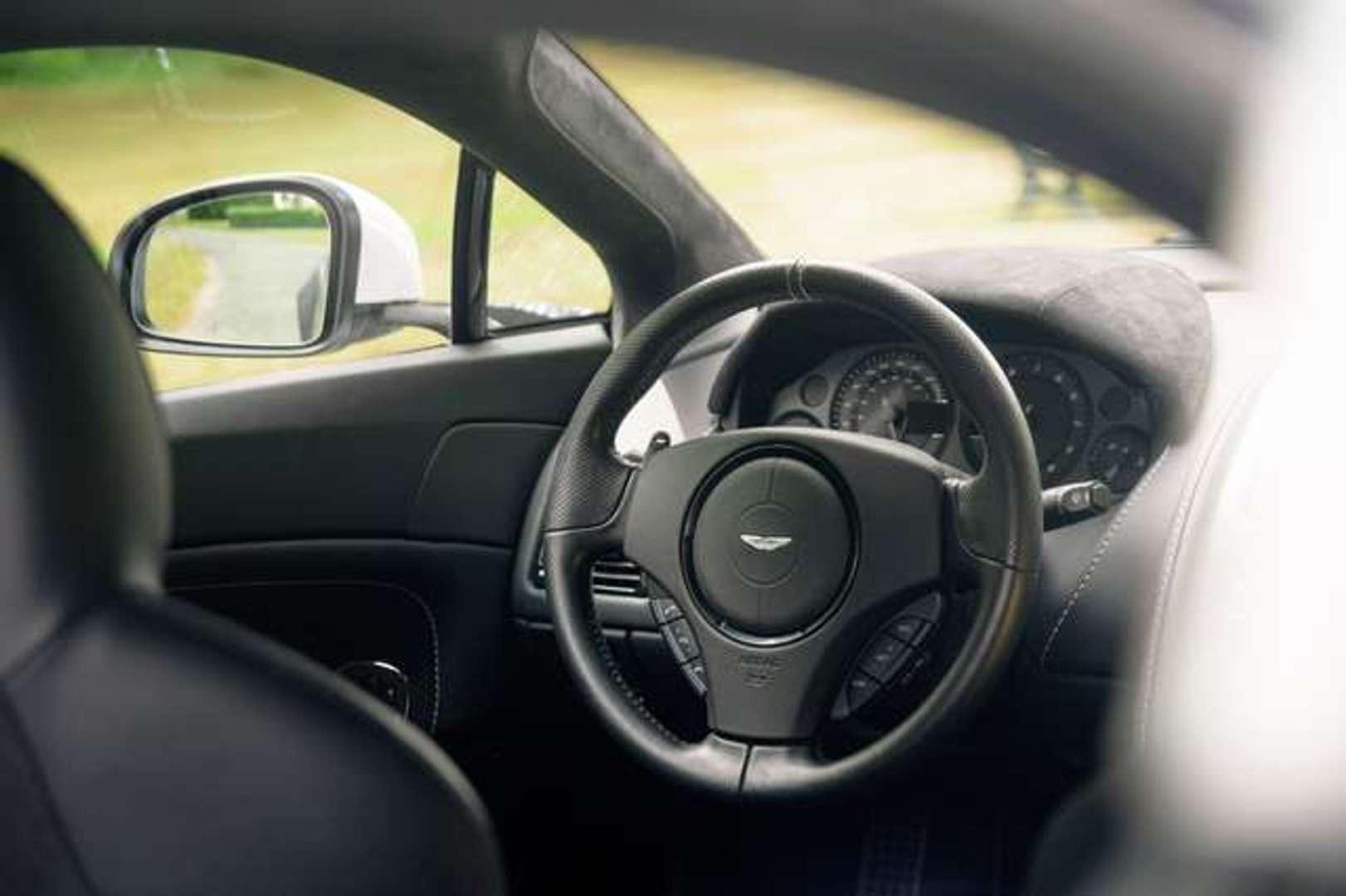 Aston Martin Vantage V8 N430 SPORTSHIFT - 2016 - Joinsteer - #23