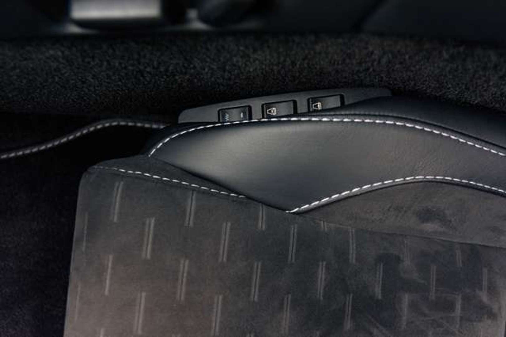 Aston Martin Vantage V8 N430 SPORTSHIFT - 2016 - Joinsteer - #35