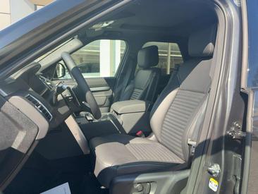 Land Rover Discovery D350 Dynamic SE 7 Seats — photo 8