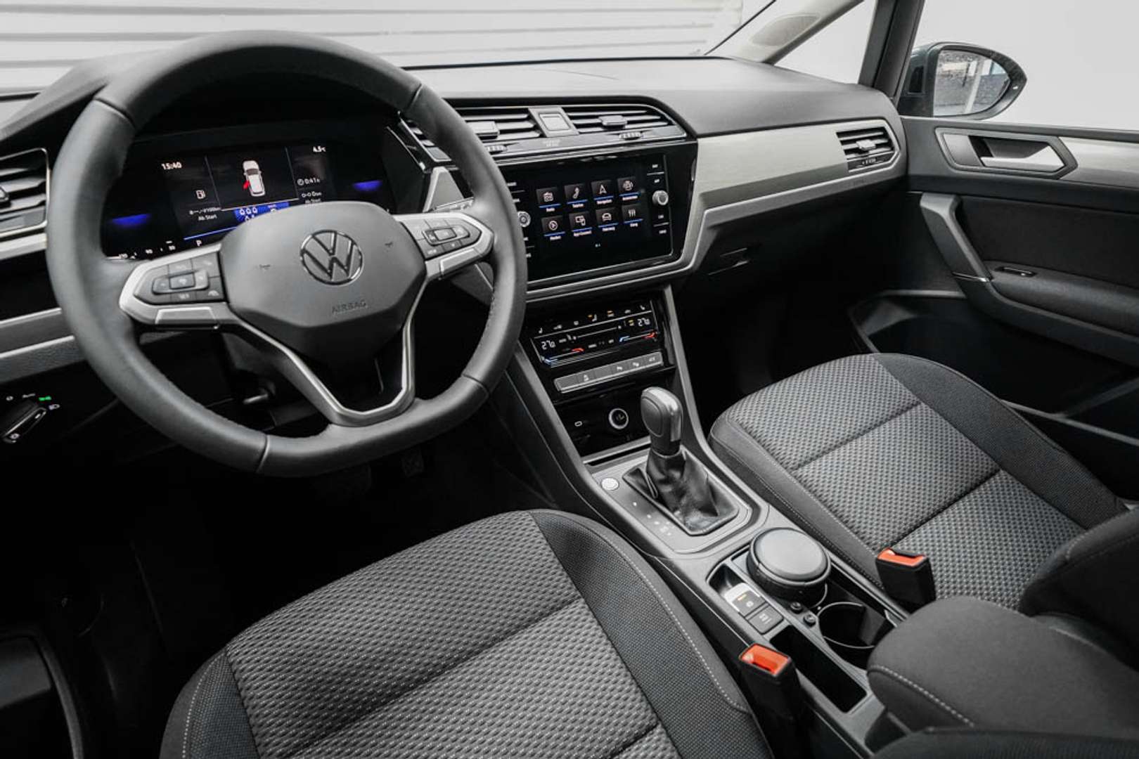 Volkswagen Touran TSI R-Line - 2026 - Joinsteer - #5