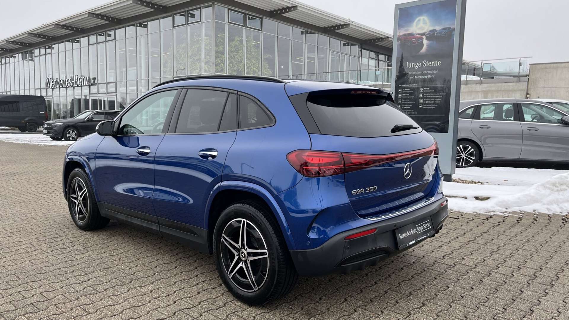 Mercedes EQA 300 Night Edition - 2024 - Joinsteer - #6