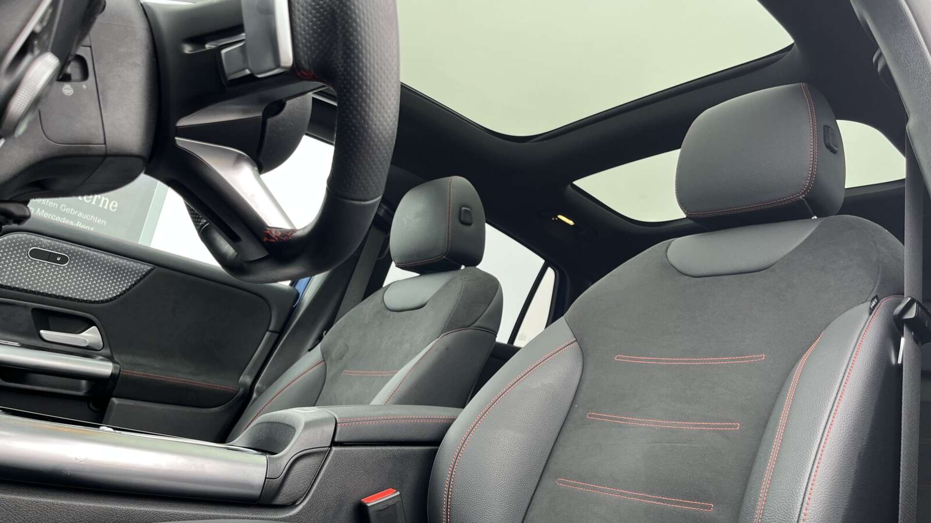 Mercedes EQA 300 Night Edition - 2024 - Joinsteer - #13