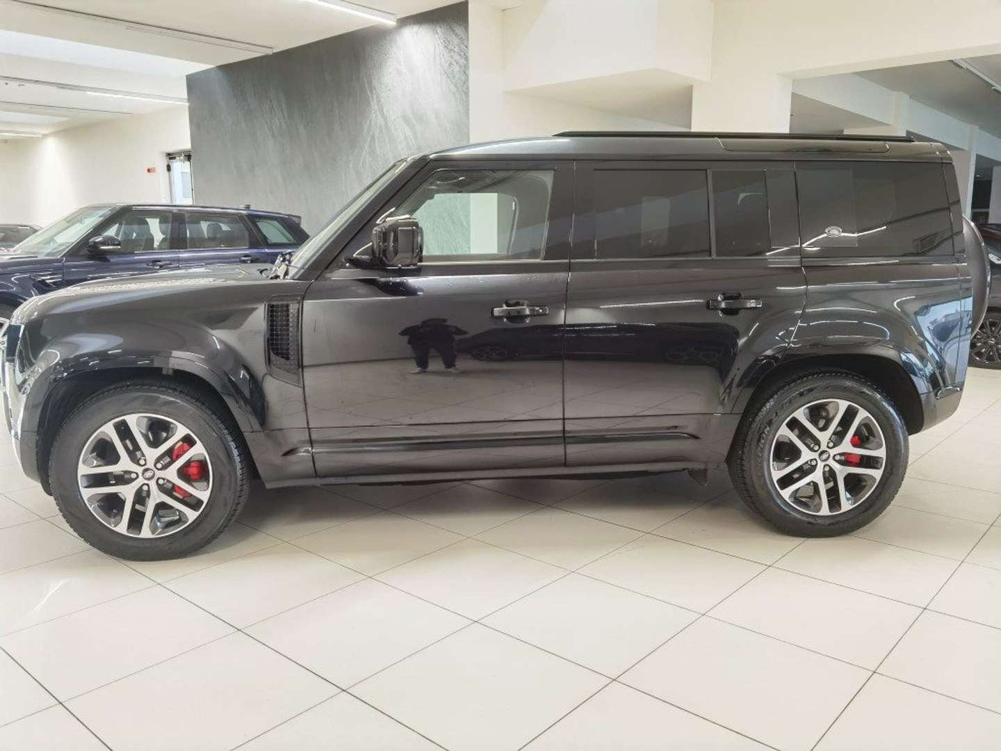 Land Rover Defender 110 3.0D I6 250 CV AWD Auto X-Dynamic HSE*IVA ESPO - 2023 - Joinsteer - #6