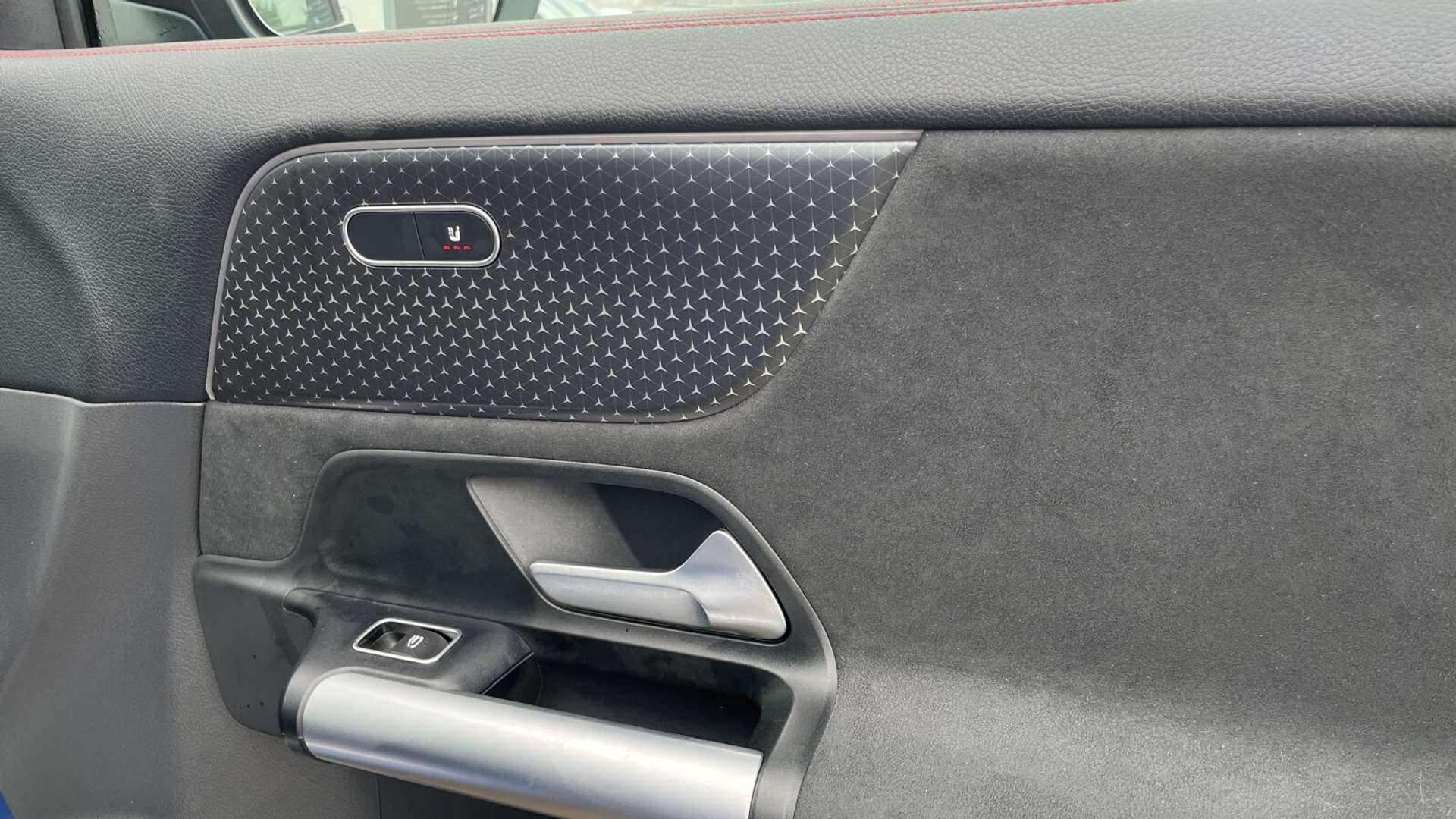 Mercedes EQA 300 Night Edition - 2024 - Joinsteer - #27