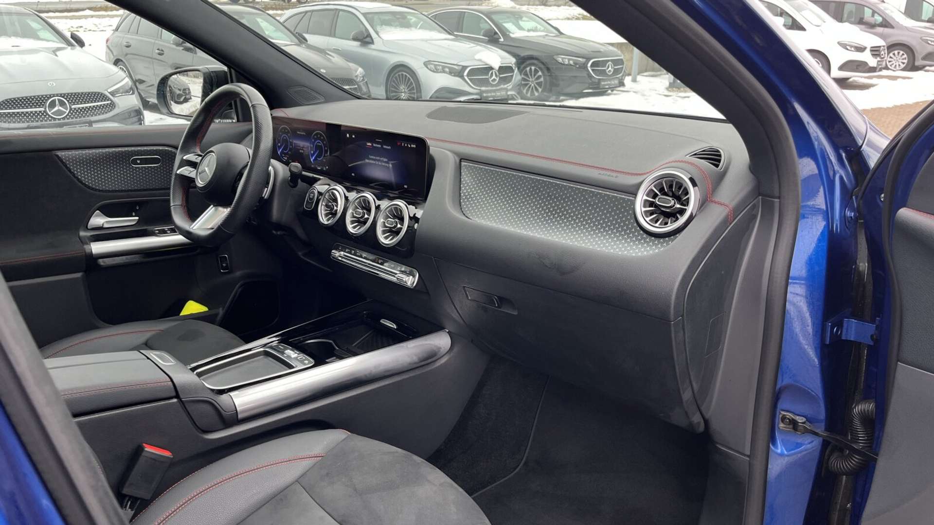 Mercedes EQA 300 Night Edition - 2024 - Joinsteer - #28