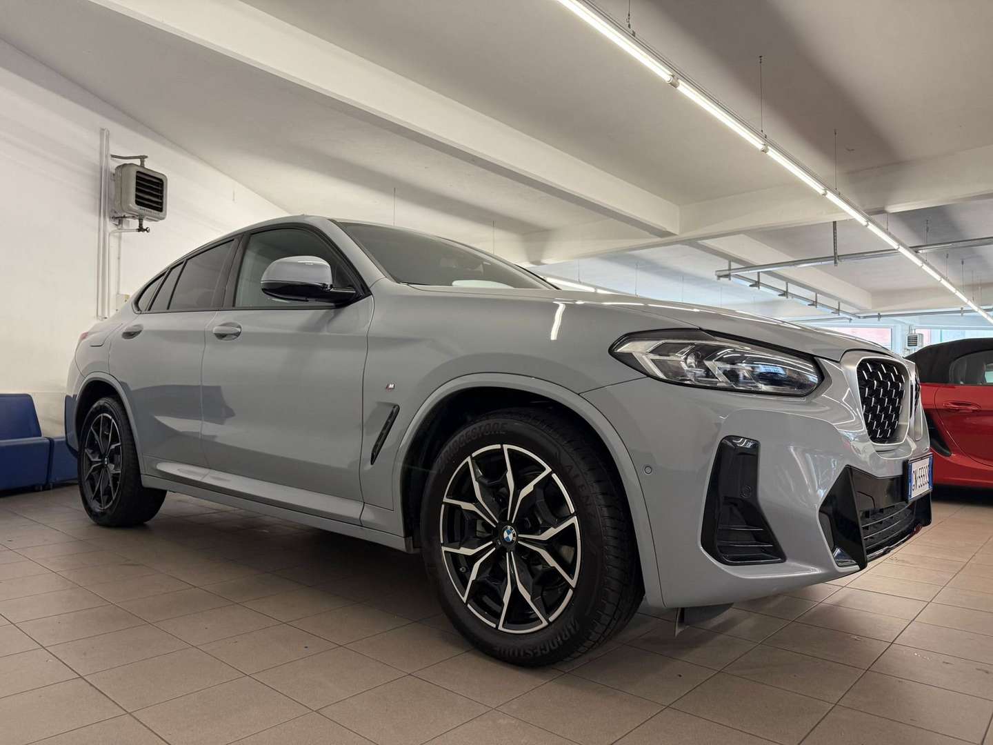 BMW X4 M Sport X4xDrive20i - 2023 - Joinsteer - #2