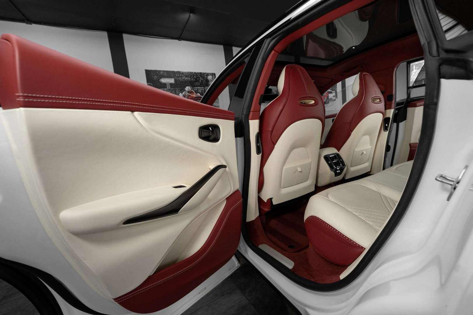 Aston Martin DBX 4.0 V8 Exclusive - 2021 - Joinsteer - #21