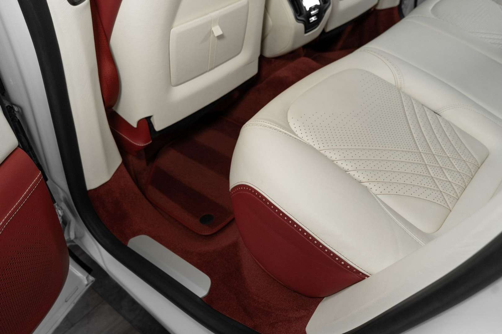 Aston Martin DBX 4.0 V8 Exclusive - 2021 - Joinsteer - #28