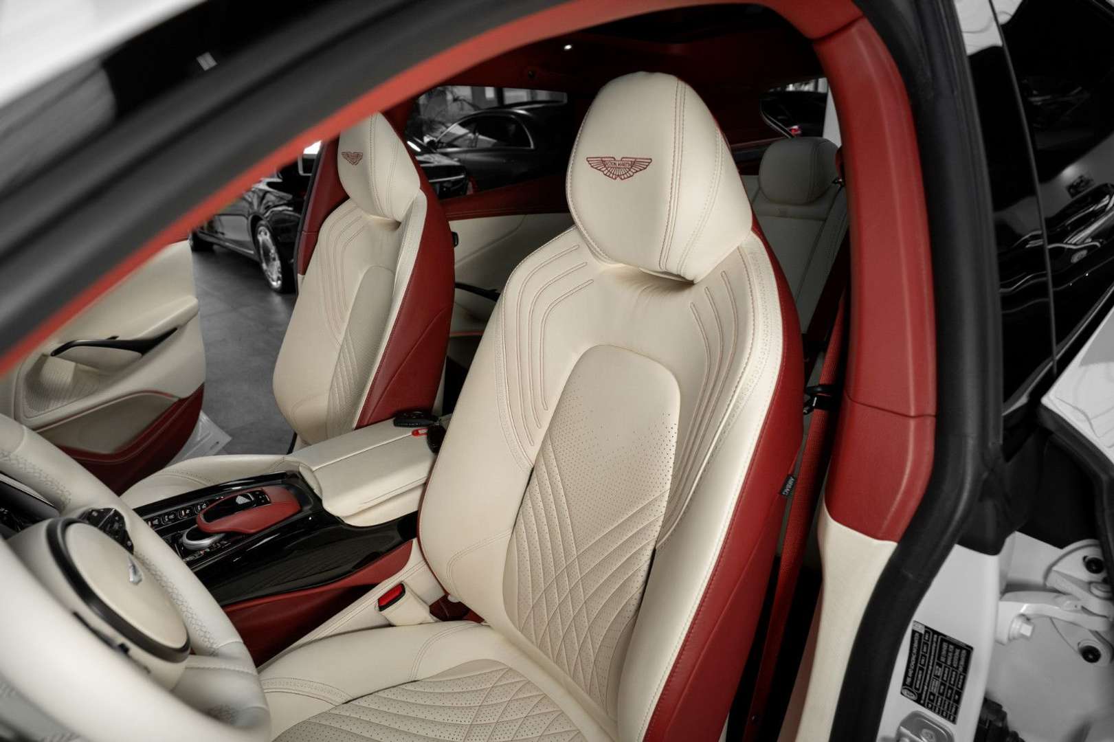 Aston Martin DBX 4.0 V8 Exclusive - 2021 - Joinsteer - #30