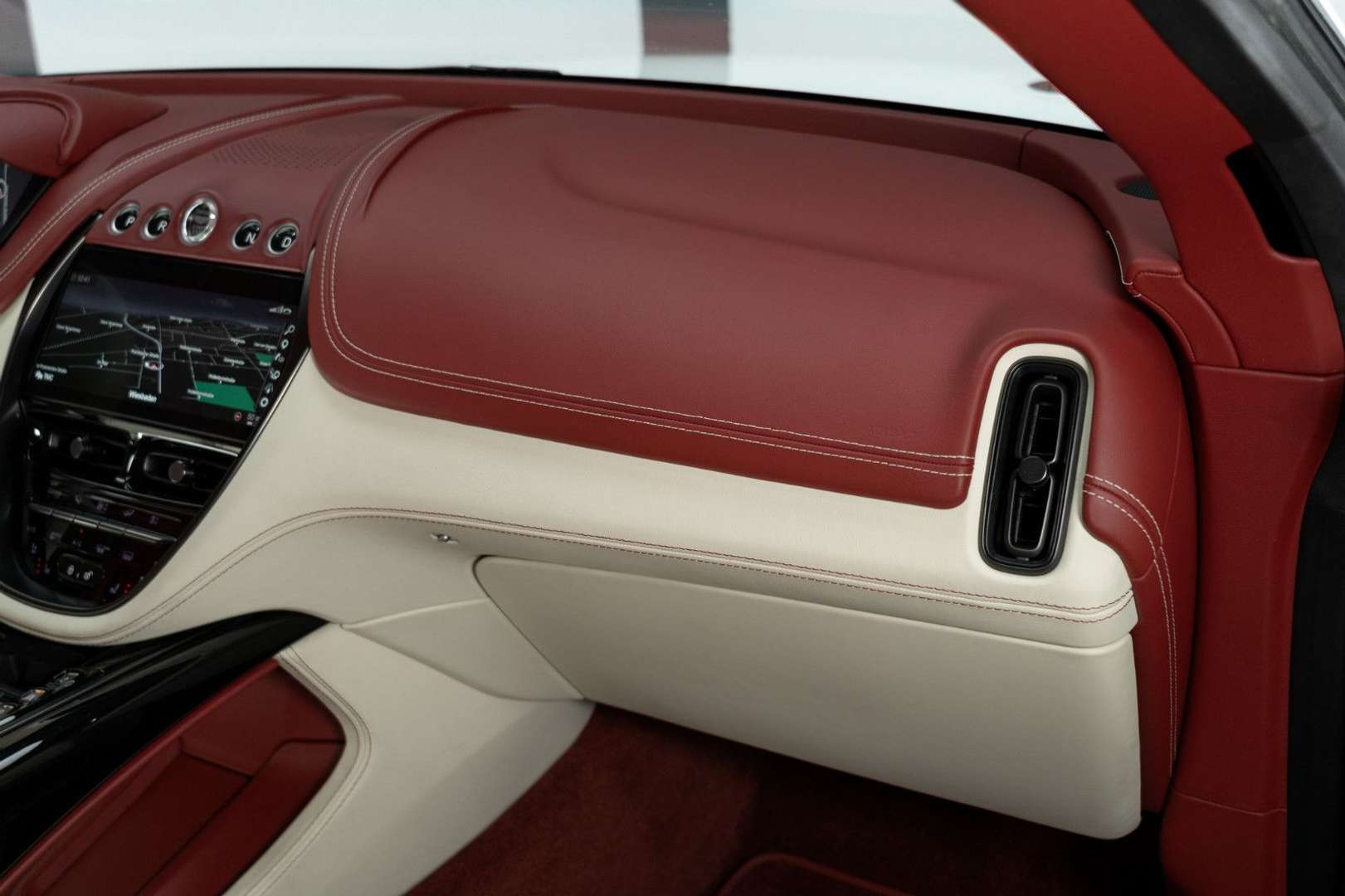 Aston Martin DBX 4.0 V8 Exclusive - 2021 - Joinsteer - #34