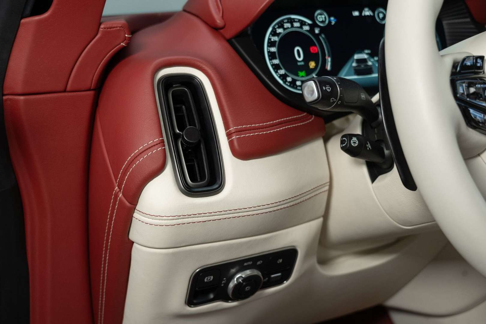 Aston Martin DBX 4.0 V8 Exclusive - 2021 - Joinsteer - #35