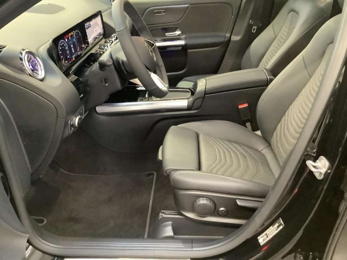 Mercedes GLA 220 Night Edition - 2026 - Joinsteer - #8