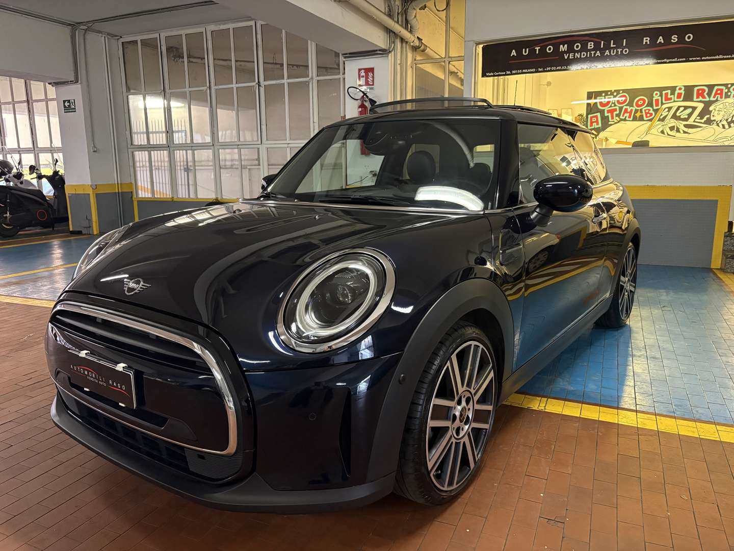 Mini Hatch 3 Portes Yours Cooper - 2024 - Joinsteer - #2