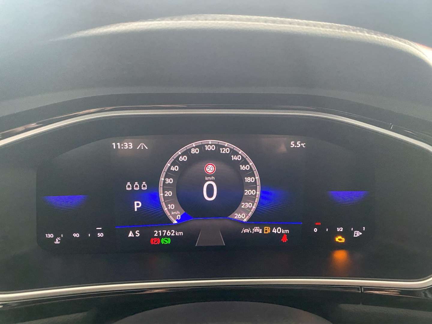 Volkswagen T-Roc R-Line - 2025 - Joinsteer - #12