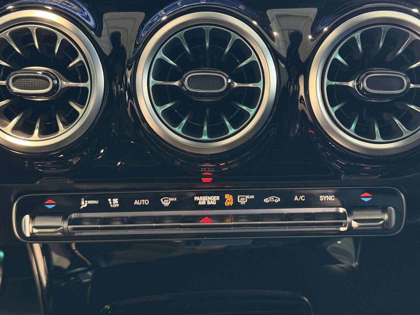 Mercedes CLA Shooting Break 180 AMG Line - 2024 - Joinsteer - #12