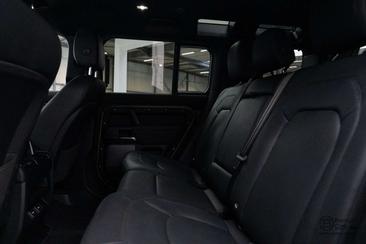 Land Rover Defender 110 P400e S — photo 20