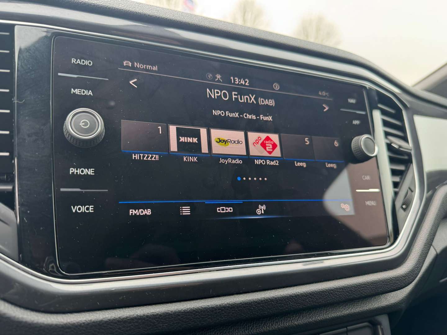 Volkswagen T-Roc R-Line - 2022 - Joinsteer - #17