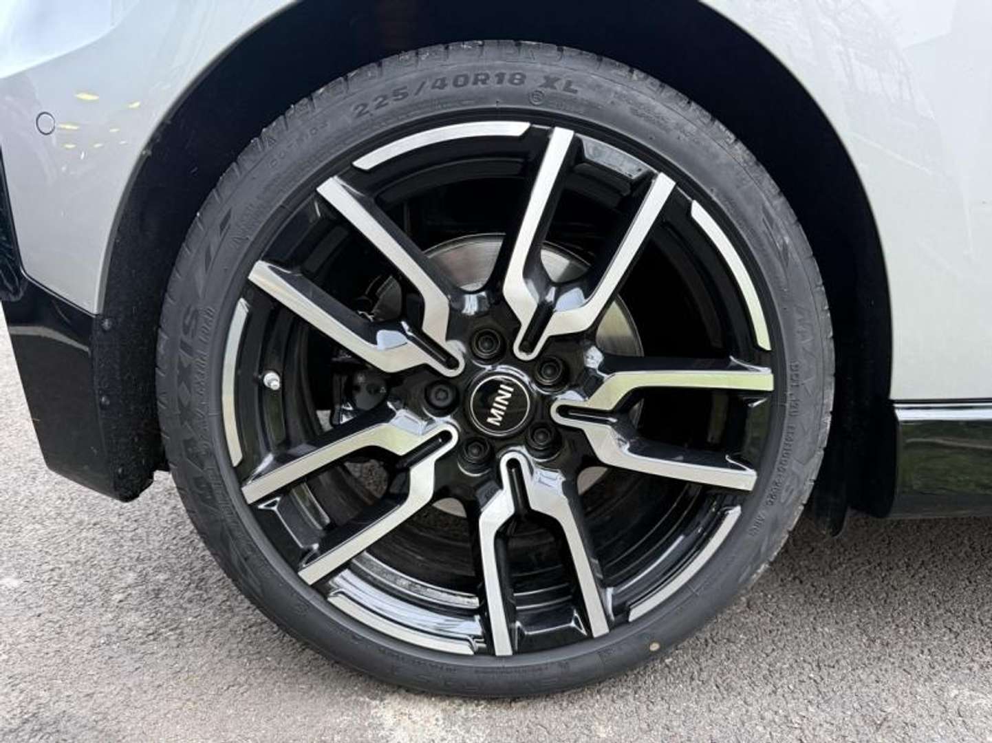 Mini Cooper E JCW Cooper - 2025 - Joinsteer - #16