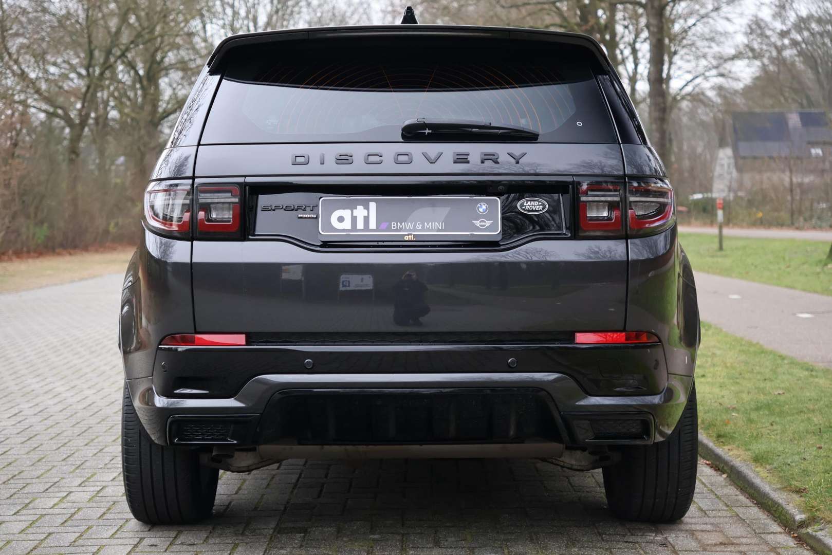 Land Rover Discovery Sport P300e 1.5 R-Dynamic HSE Pano | Leder | Elektr. - 2022 - Joinsteer - #3