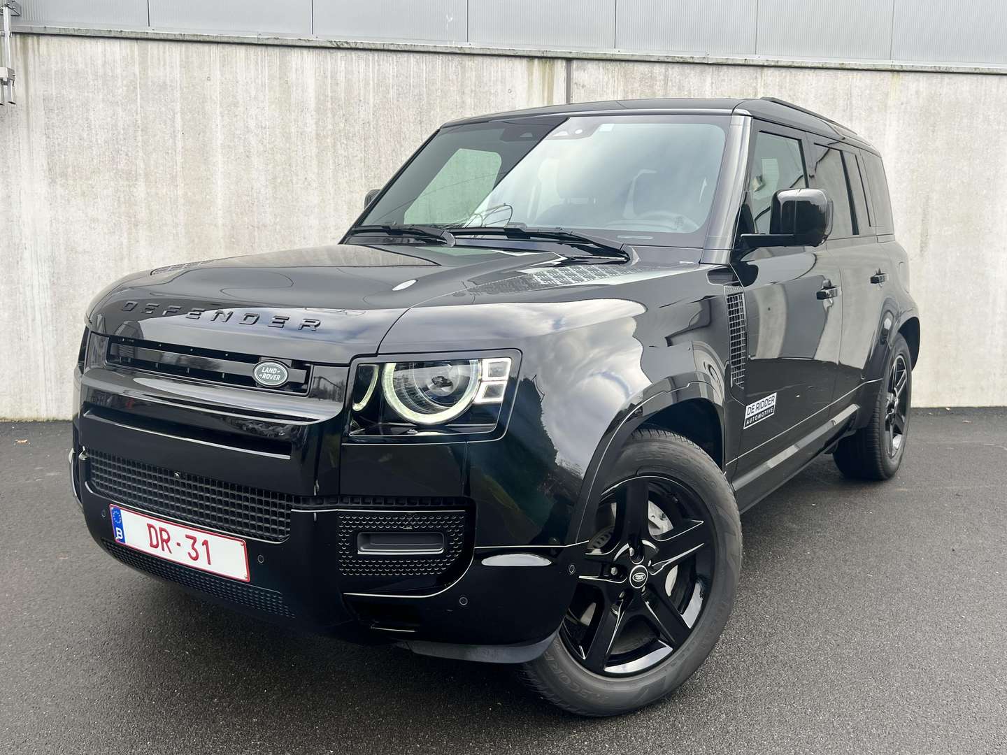 Land Rover Defender P300e SE X-Dynamic - 2025 - Joinsteer - #1