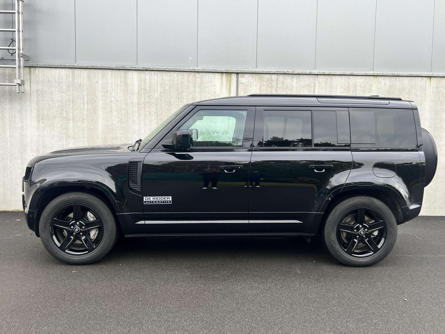 Land Rover Defender P300e SE X-Dynamic - 2025 - Joinsteer - #2