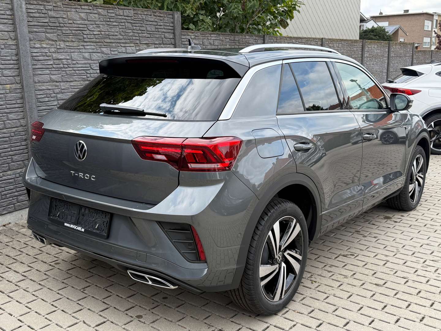 Volkswagen T-Roc R-Line - 2025 - Joinsteer - #4