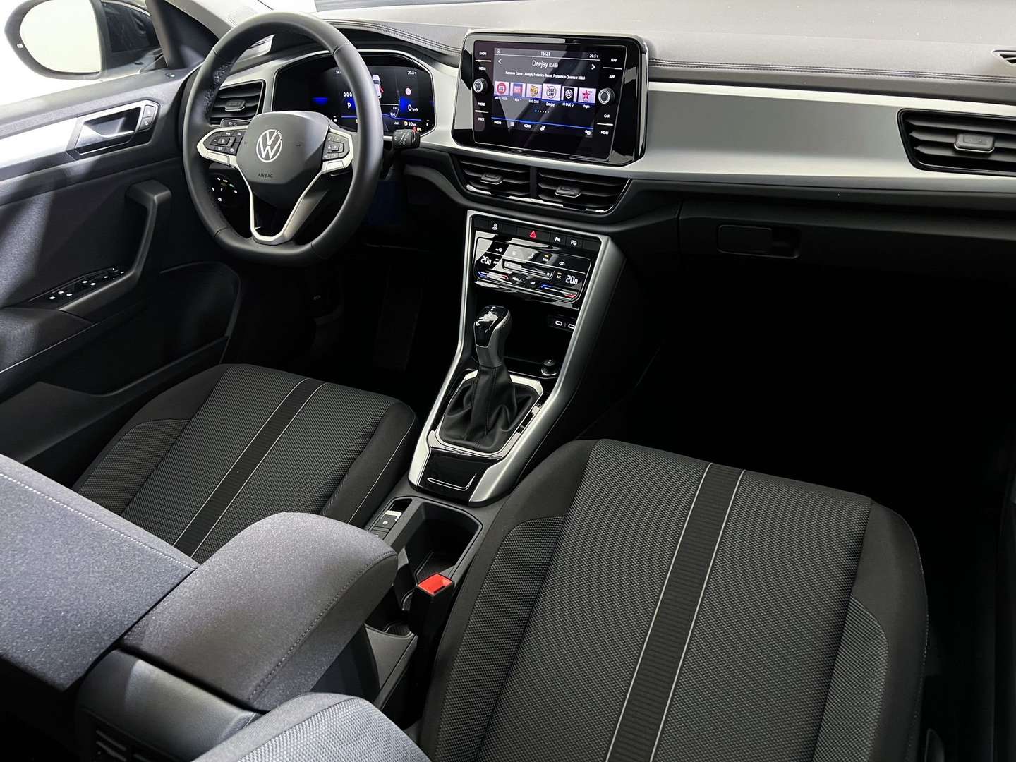 Volkswagen T-Roc TDI Edition Plus - 2026 - Joinsteer - #9