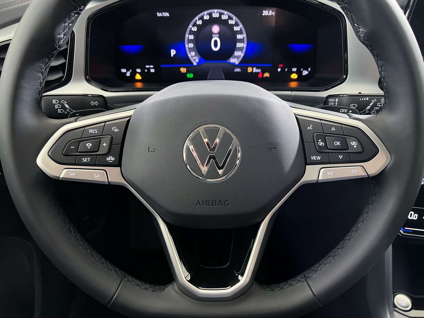 Volkswagen T-Roc TDI Edition Plus - 2026 - Joinsteer - #18