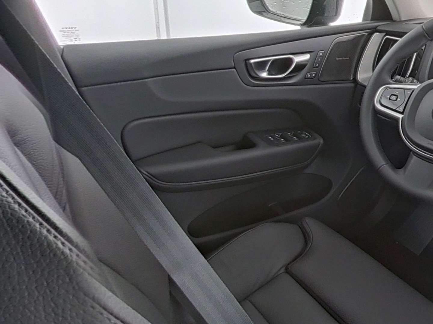 Volvo XC60 B5 Plus - 2025 - Joinsteer - #9