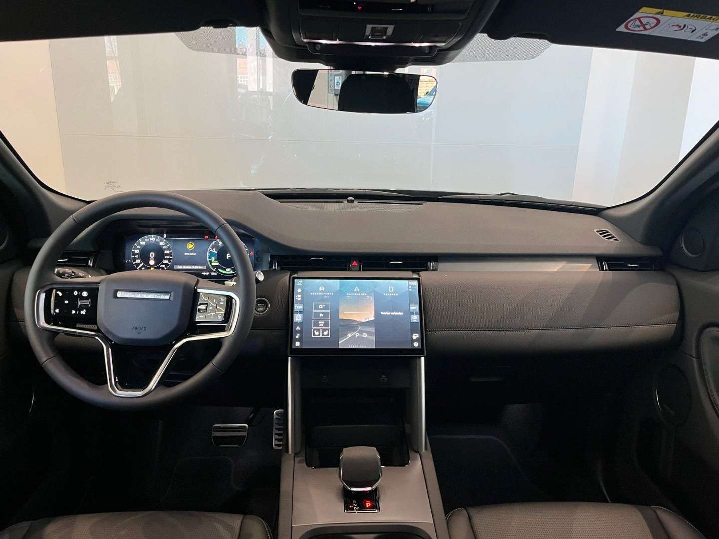 Land Rover Discovery Sport P270e Dynamic SE AHK & Panorama - 2025 - Joinsteer - #4