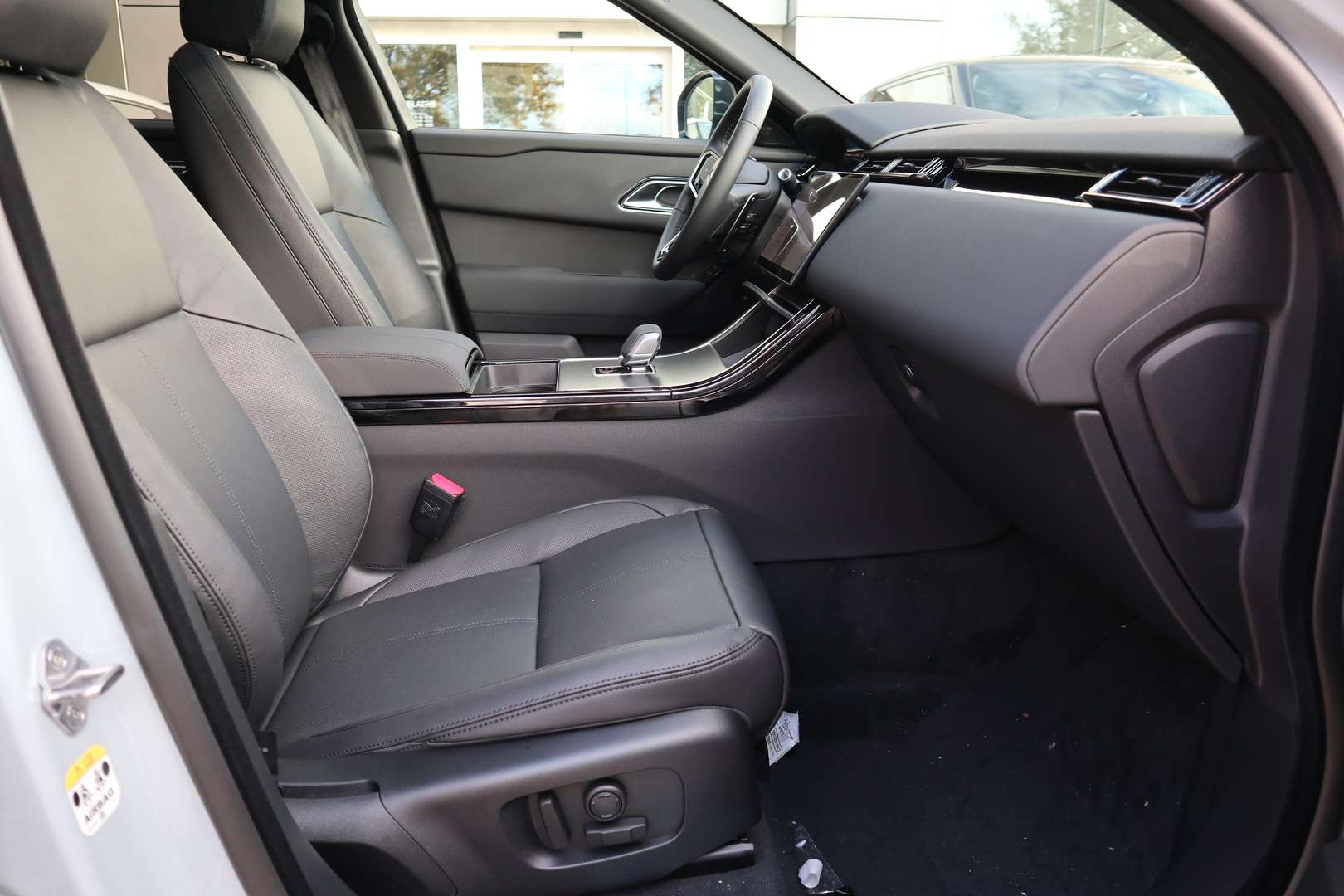 Land Rover Range Rover Velar P400e Dynamic SE AWD Auto - 2024 - Joinsteer - #3