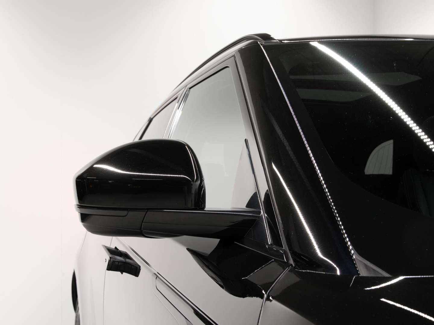 Land Rover Range Rover Velar 2.0 P400e AWD Dynamic SE PHEV - 2025 - Joinsteer - #11